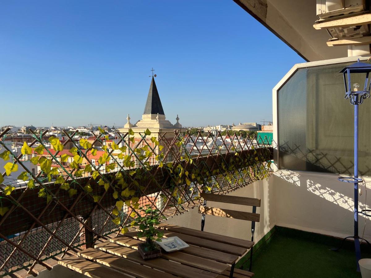 Apartamento Triana Con Vistas - Aloha Sevilla Bagian luar foto